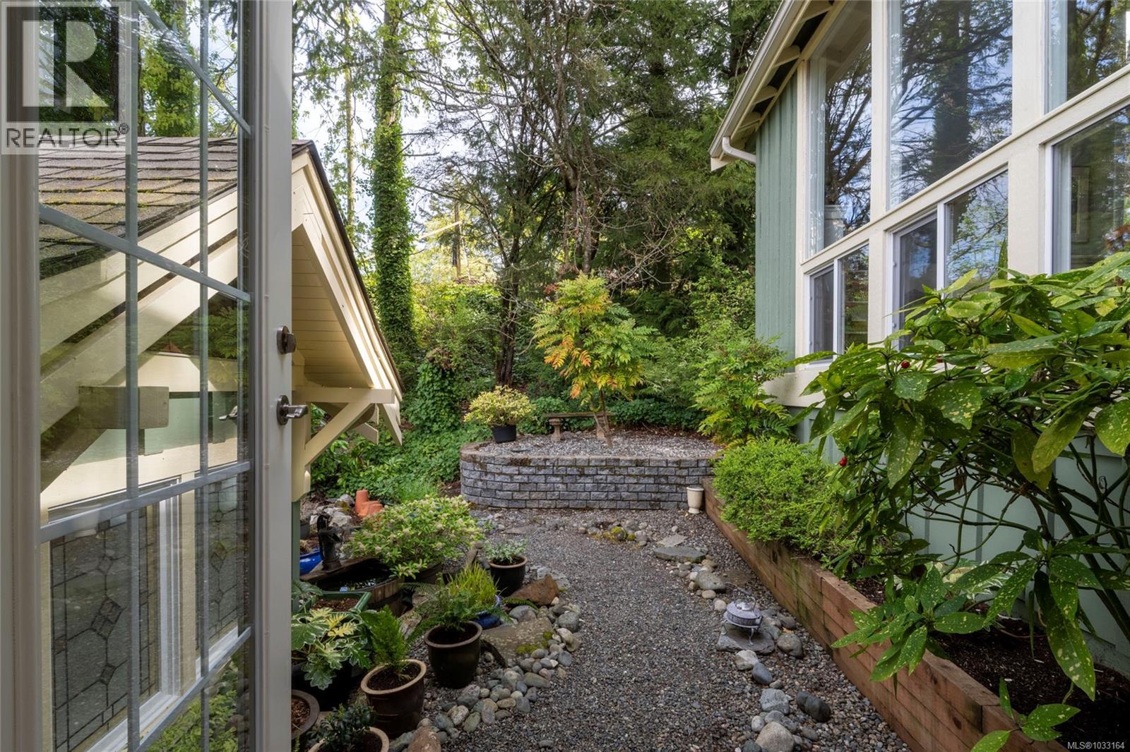 786 Sea Dr, Central Saanich, British Columbia  V8M 1B1 - Photo 24 - 1033164