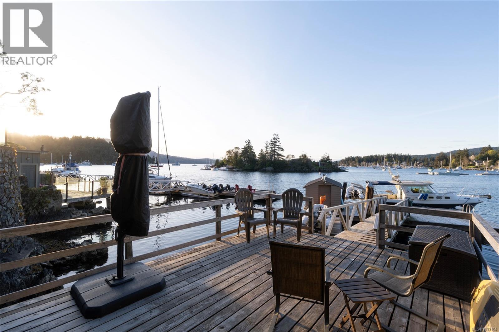 786 Sea Dr, Central Saanich, British Columbia  V8M 1B1 - Photo 5 - 1033164