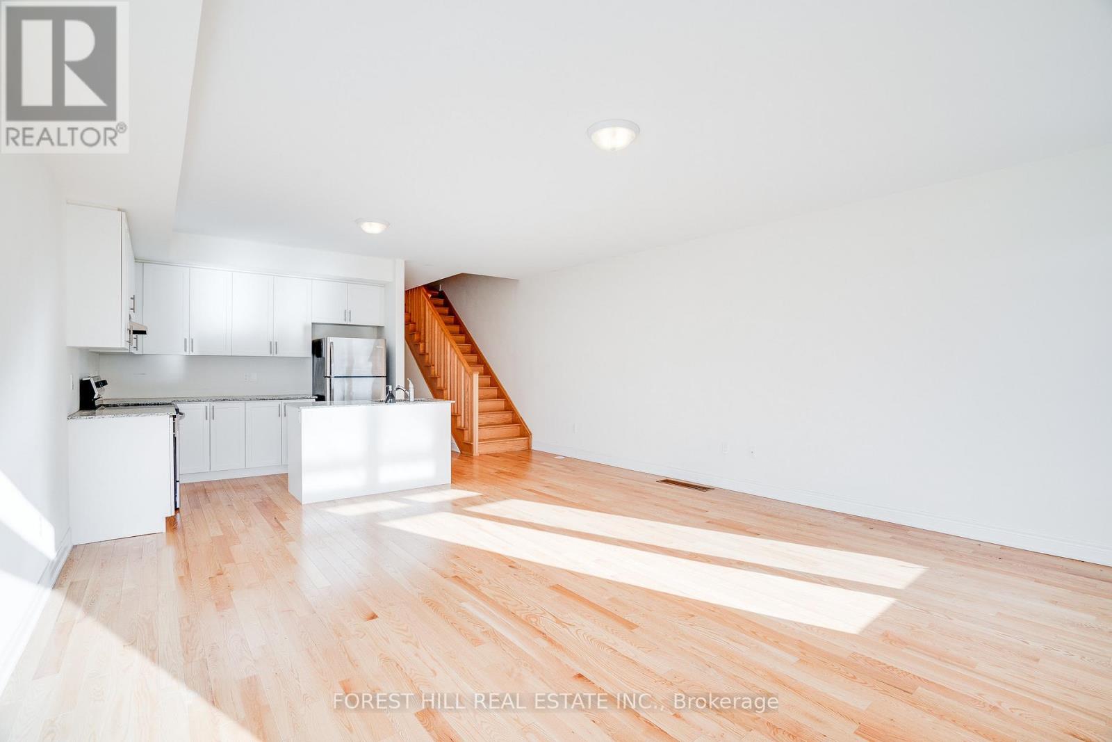 41 Hiawatha Court, Vaughan, Ontario  L4L 0J2 - Photo 14 - N13032886