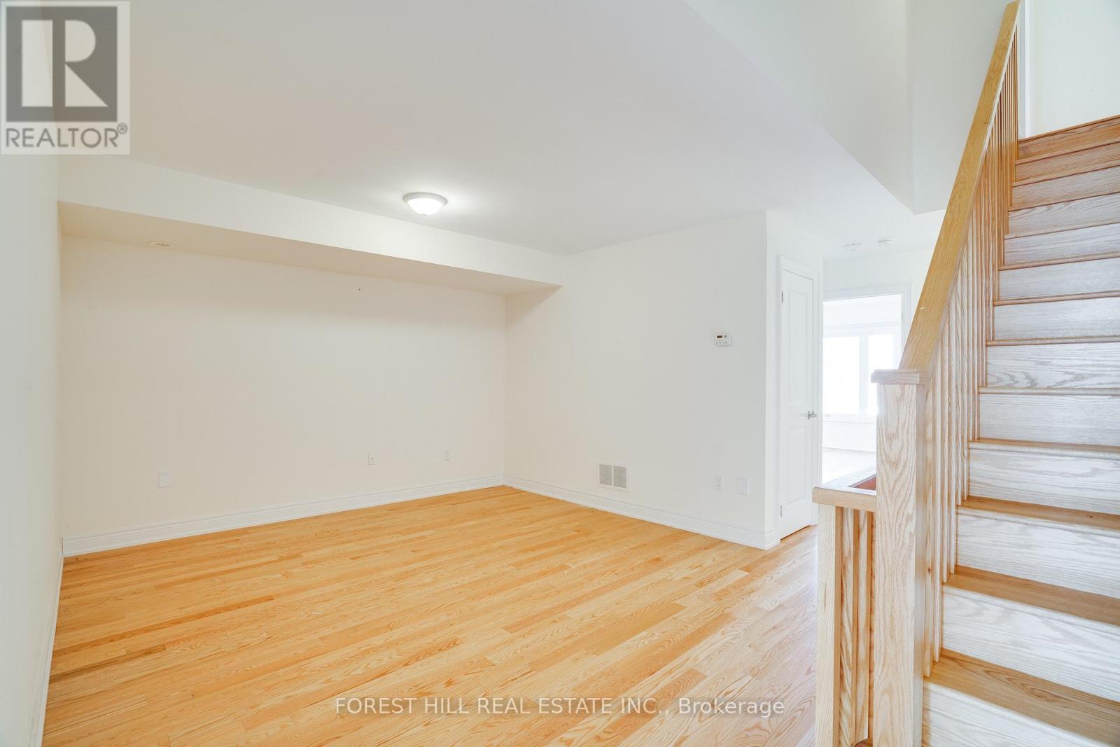 41 Hiawatha Court, Vaughan, Ontario  L4L 0J2 - Photo 24 - N13032886