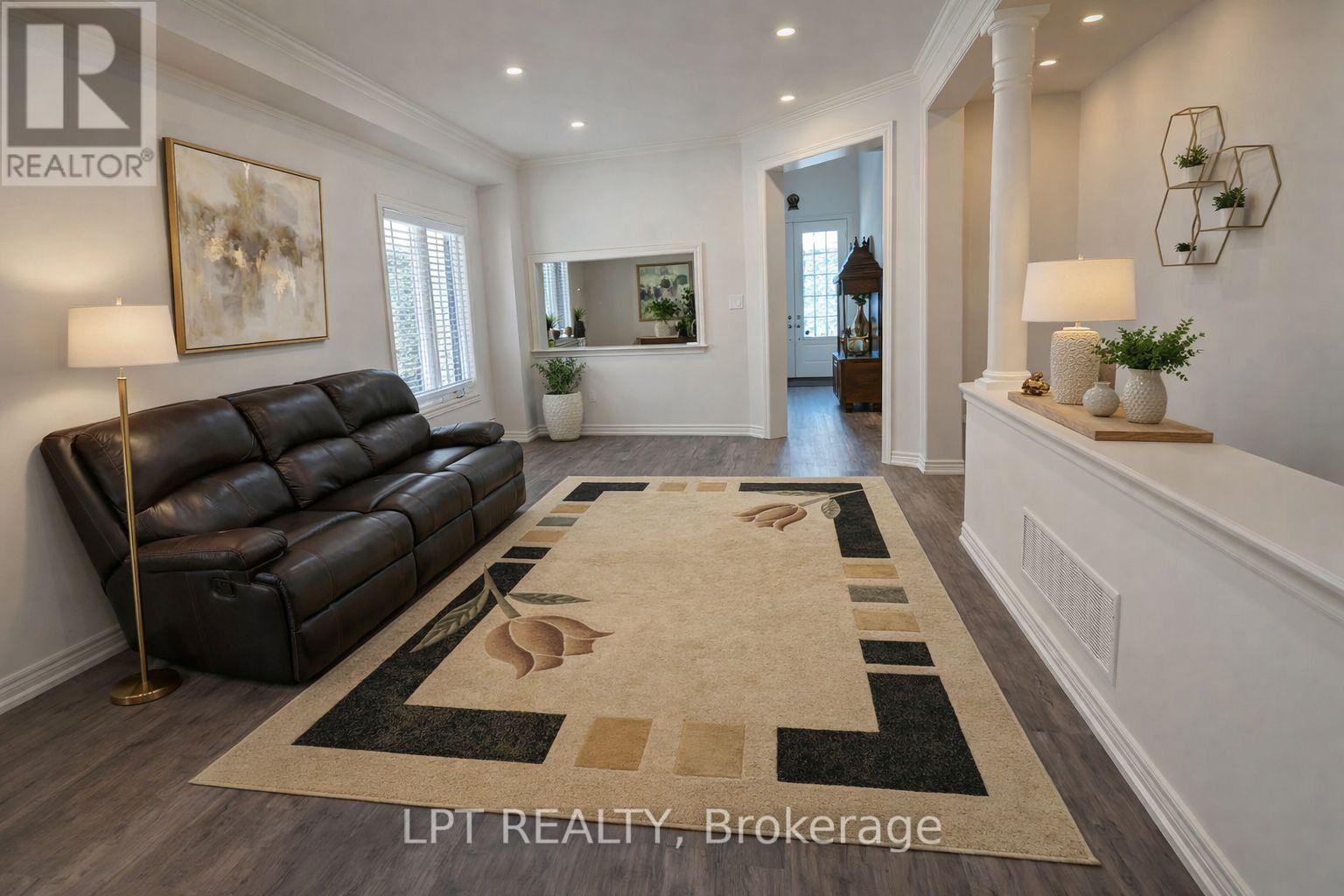 1852 Grandview Street N, Oshawa, Ontario  L1K 0Y2 - Photo 2 - E13037208