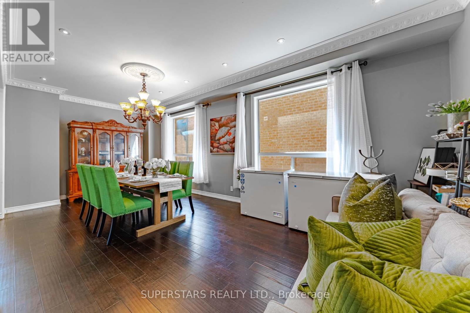 2410 Bridle Road, Oshawa, Ontario  L1L 0E1 - Photo 8 - E13037218