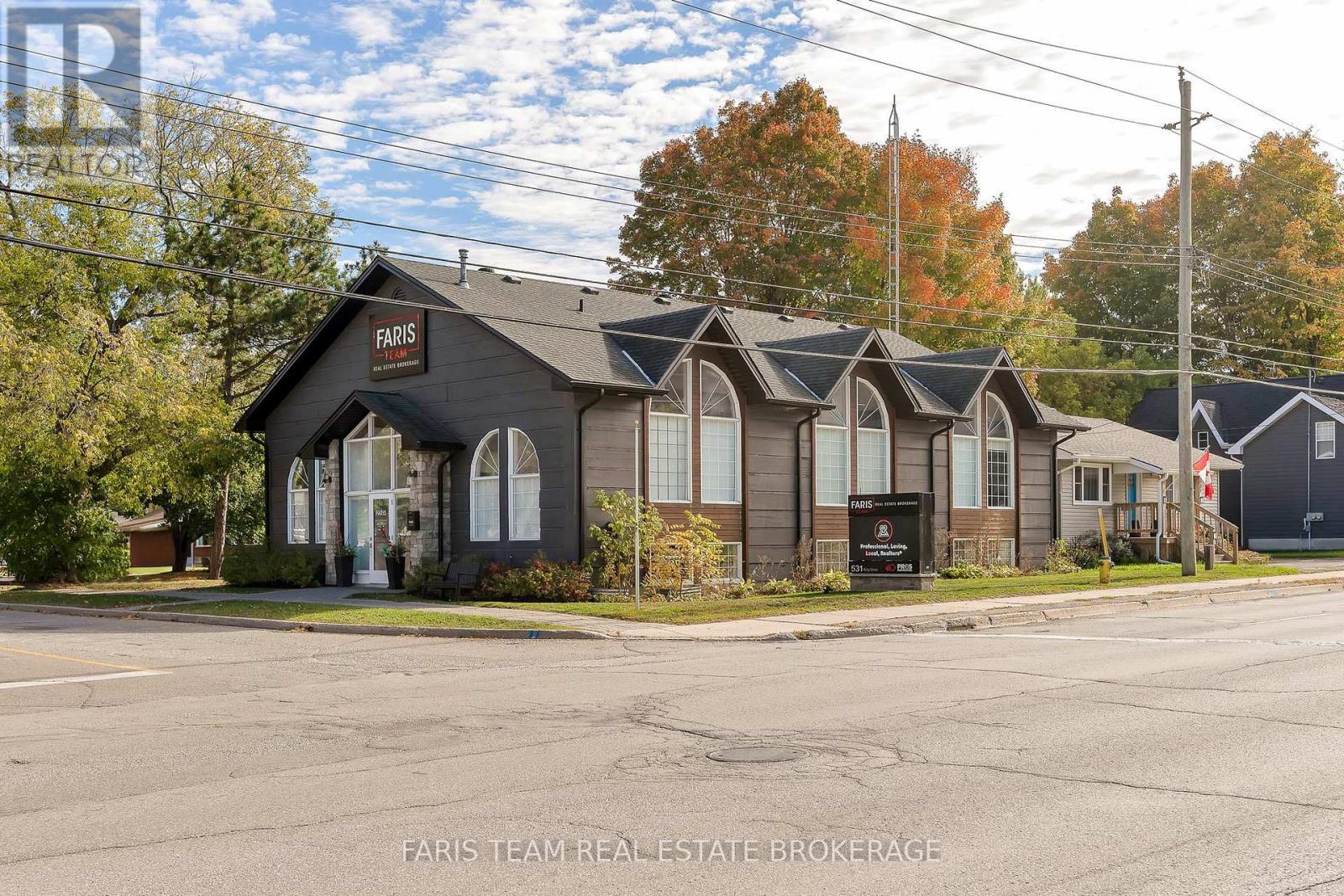 531 King Street, Midland, Ontario  L4R 3N6 - Photo 2 - S12651740