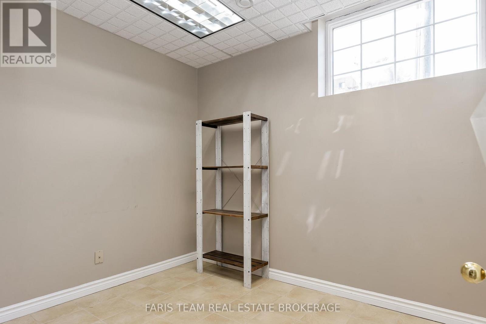 531 King Street, Midland, Ontario  L4R 3N6 - Photo 18 - S12651740