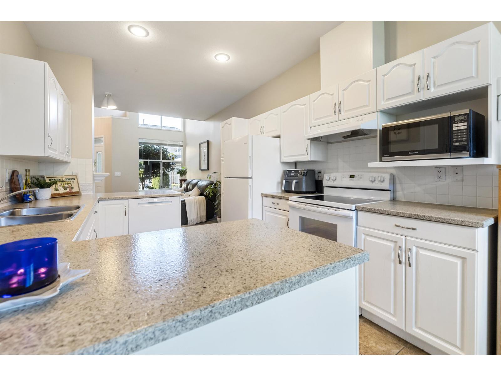 13 6211 W. Boundary Drive, Surrey, British Columbia  V3X 3G7 - Photo 9 - R3083556