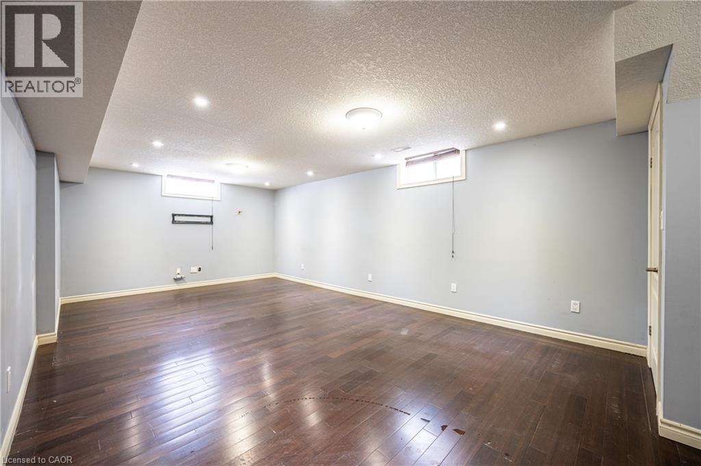 733 Shediac Crescent, Waterloo, Ontario  N2K 4M3 - Photo 36 - 40807851