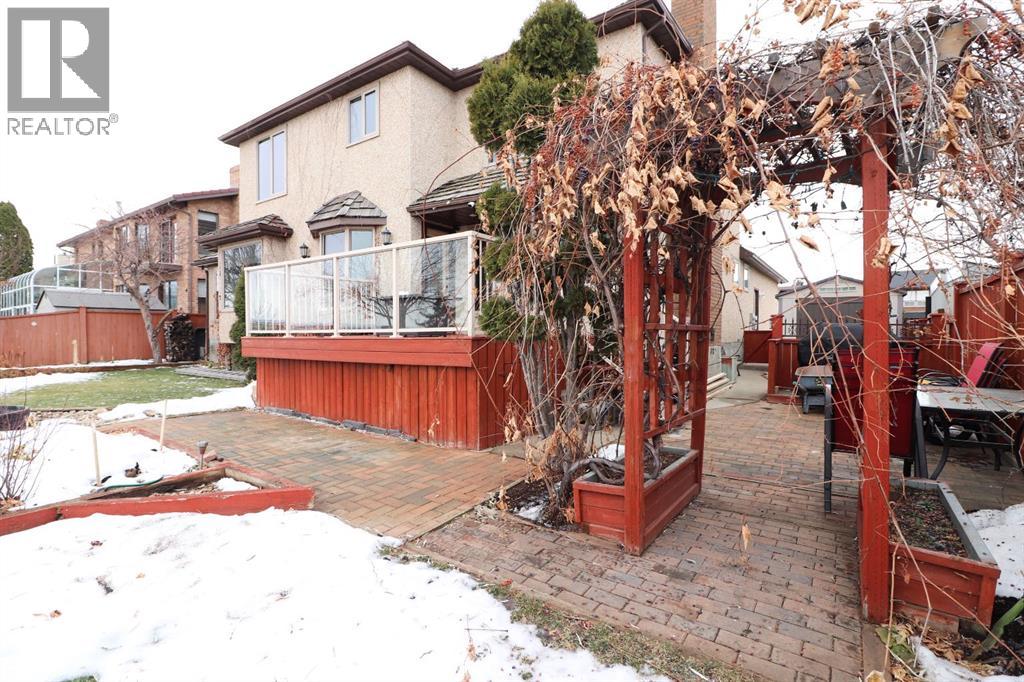 610 Ross Glen Drive SE, Medicine Hat, Alberta  T1B 3X3 - Photo 49 - A2274894