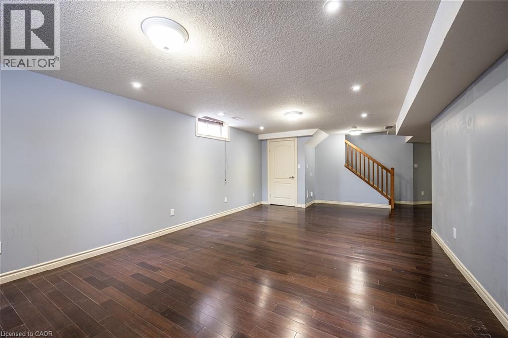 733 Shediac Crescent, Waterloo, Ontario  N2K 4M3 - Photo 37 - 40807851