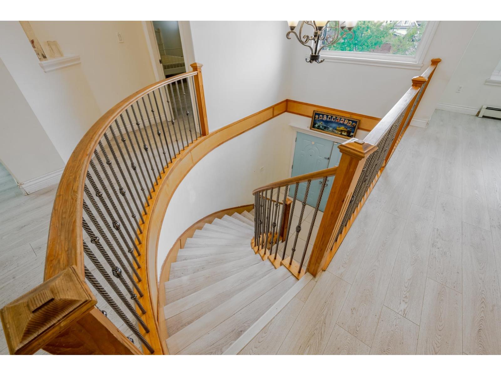 2737 Carriage Court, Abbotsford, British Columbia  V4X 0A3 - Photo 8 - R3110917