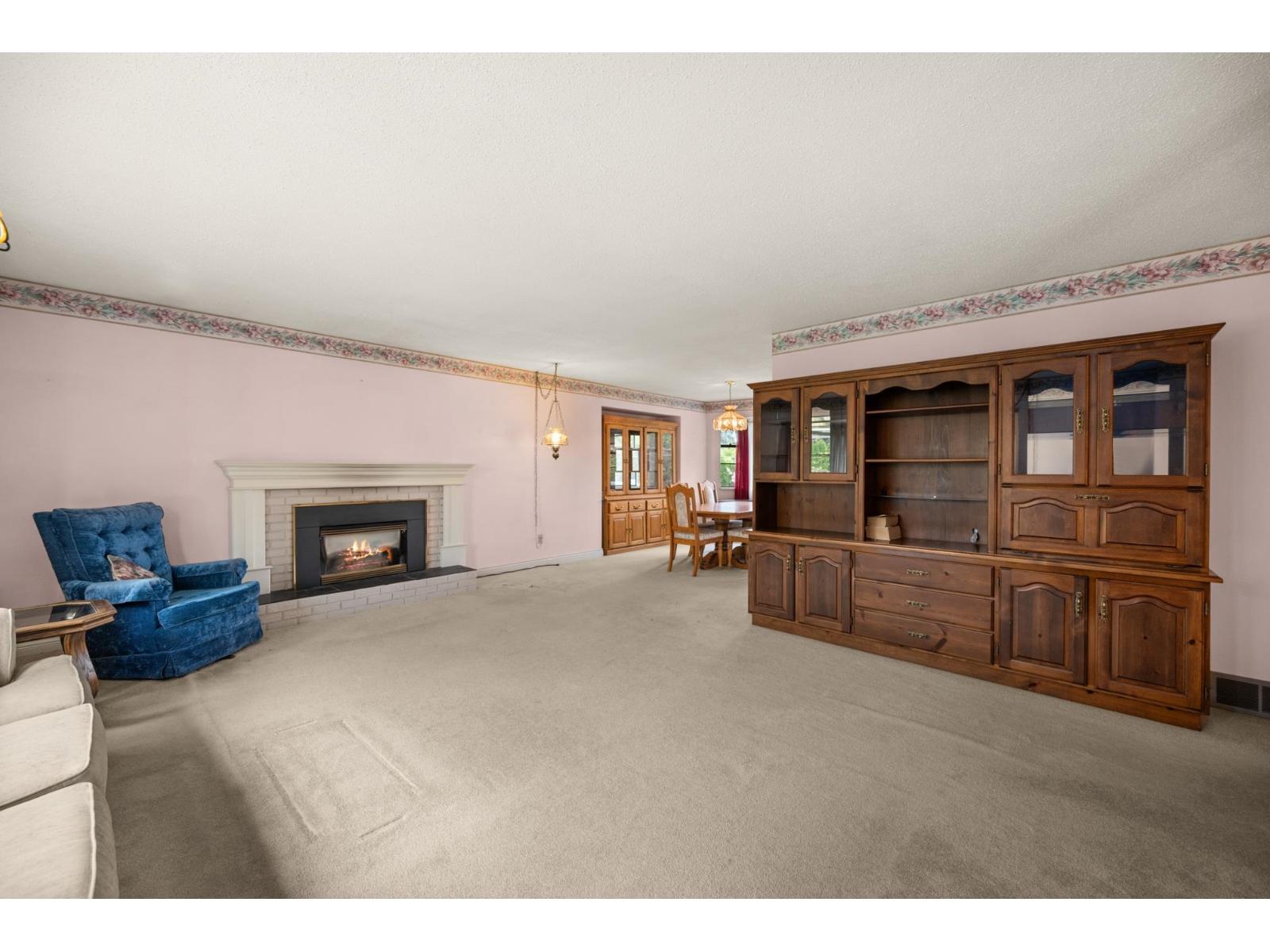 9507 204b Street, Langley, British Columbia  V1M 1Y9 - Photo 6 - R3115193