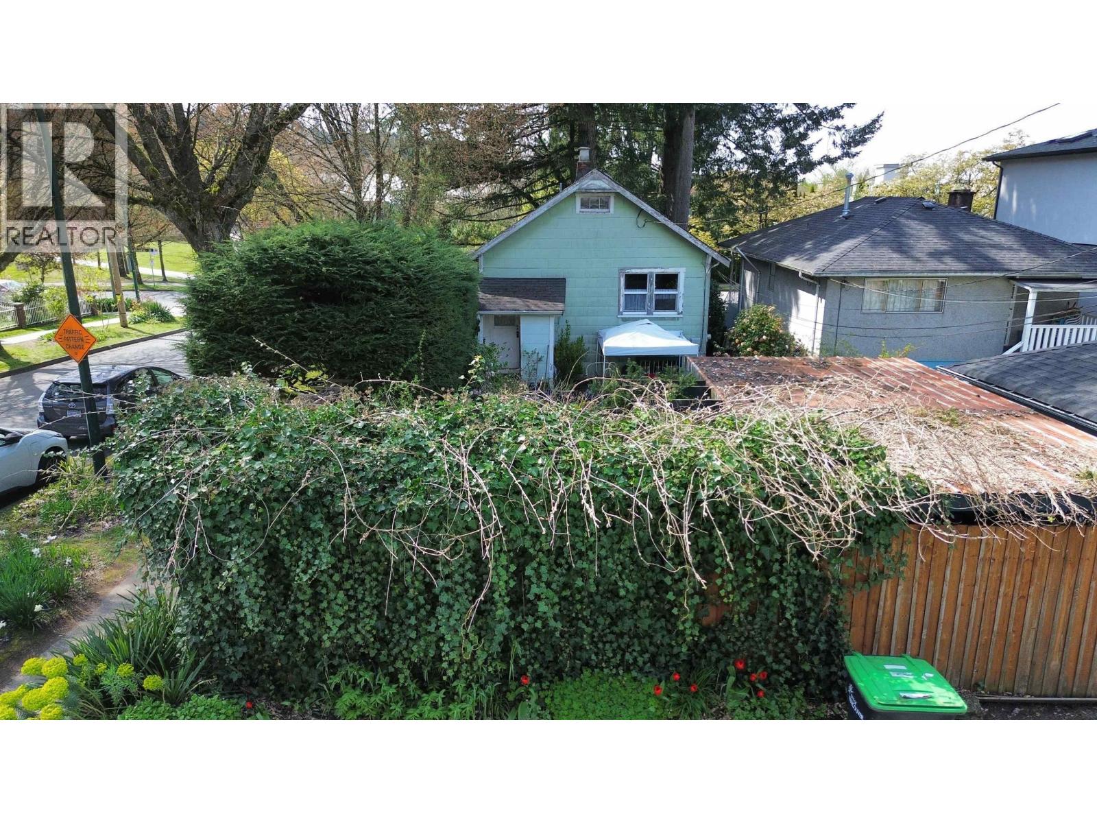 4496 Ontario Street, Vancouver, British Columbia  V5V 3H1 - Photo 11 - R3110349