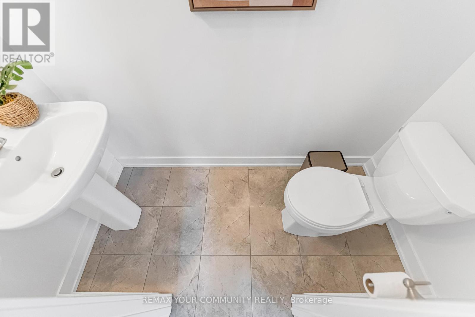 92 Stauffer Crescent, Markham, Ontario  L6B 1R1 - Photo 12 - N13037072