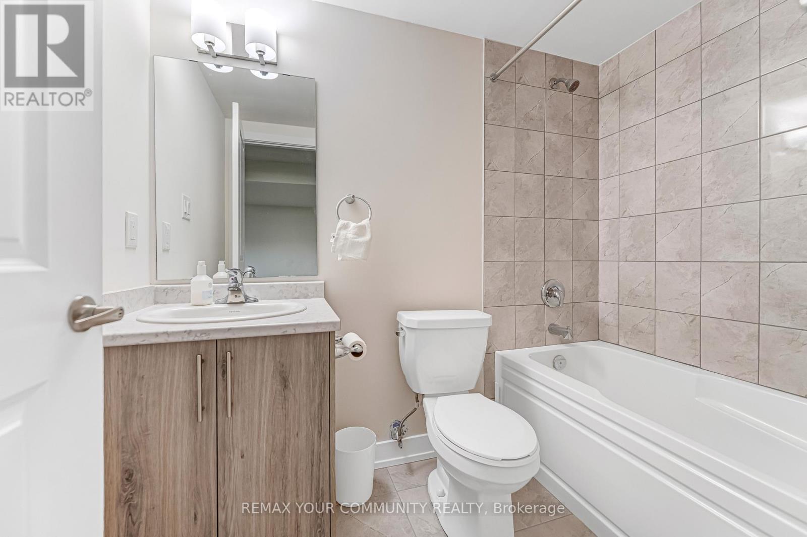 92 Stauffer Crescent, Markham, Ontario  L6B 1R1 - Photo 21 - N13037072