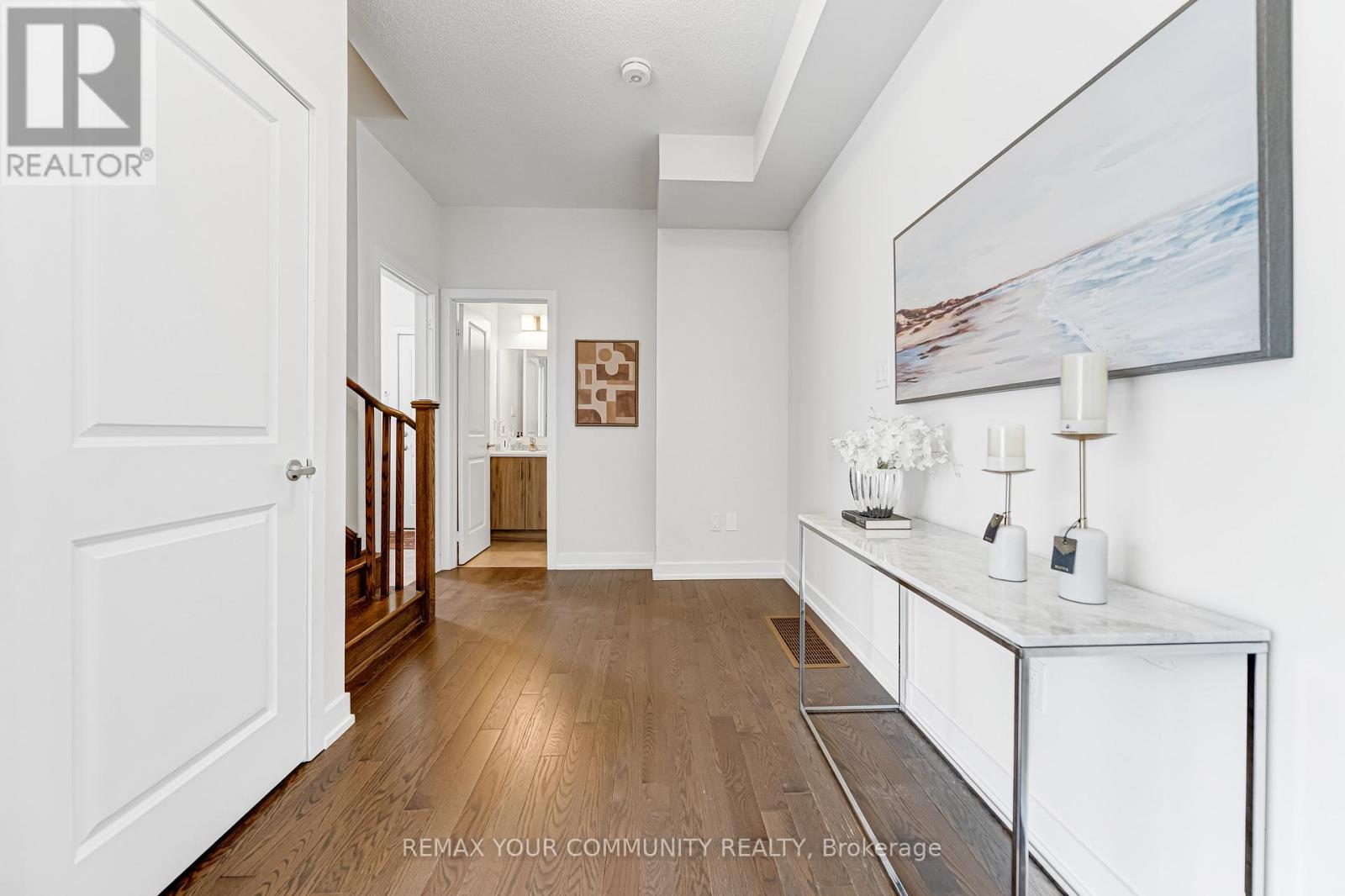 92 Stauffer Crescent, Markham, Ontario  L6B 1R1 - Photo 3 - N13037072