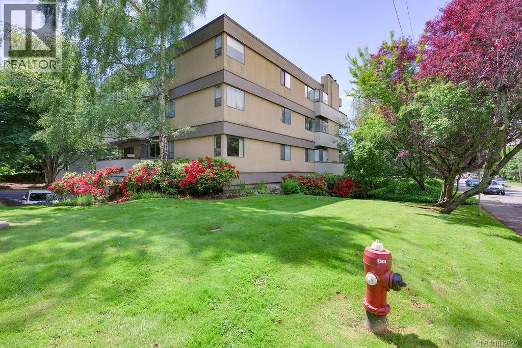 402 3274 Glasgow Ave, Saanich, British Columbia  V8X 1M2 - Photo 25 - 1032820