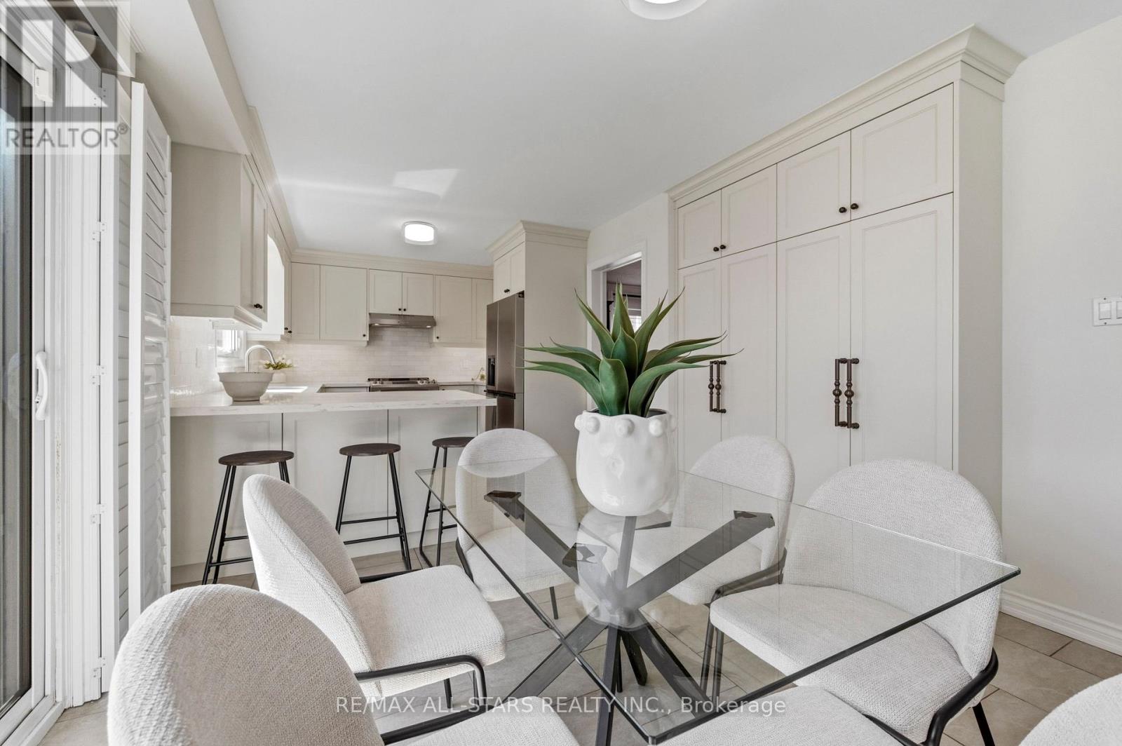 53 Smithy Street, Markham, Ontario  L3P 6M7 - Photo 17 - N13037078