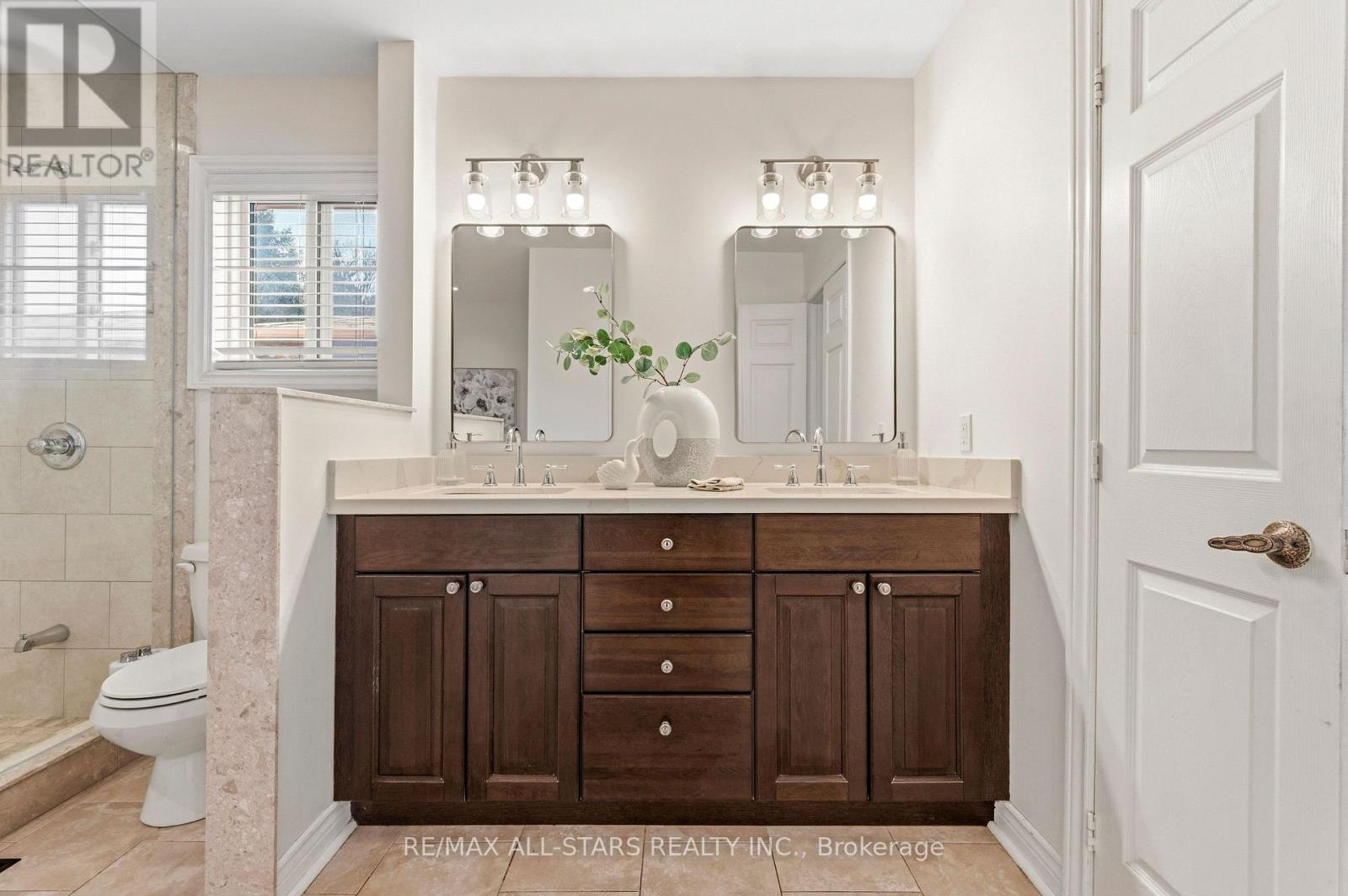 53 Smithy Street, Markham, Ontario  L3P 6M7 - Photo 32 - N13037078