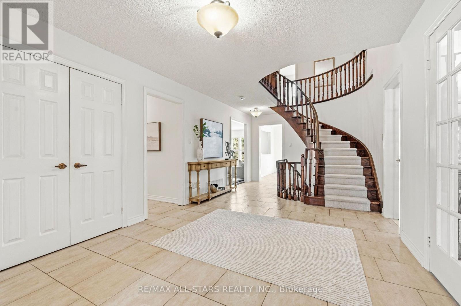 53 Smithy Street, Markham, Ontario  L3P 6M7 - Photo 5 - N13037078