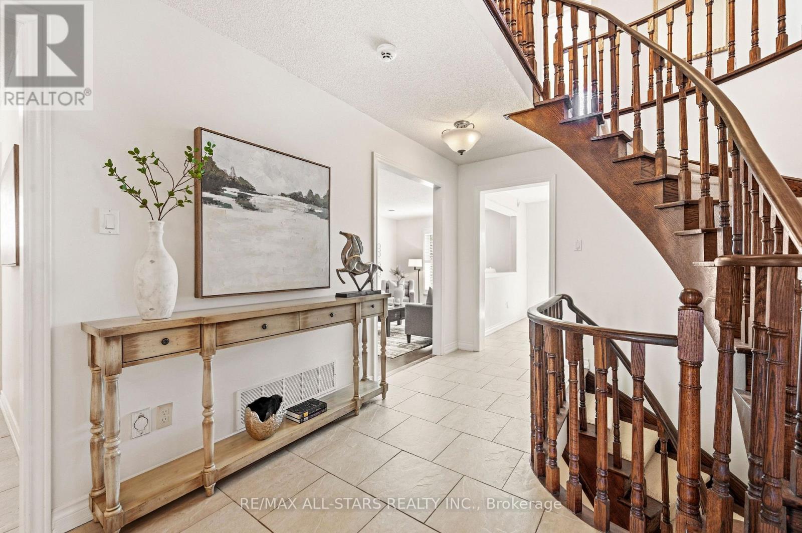 53 Smithy Street, Markham, Ontario  L3P 6M7 - Photo 8 - N13037078