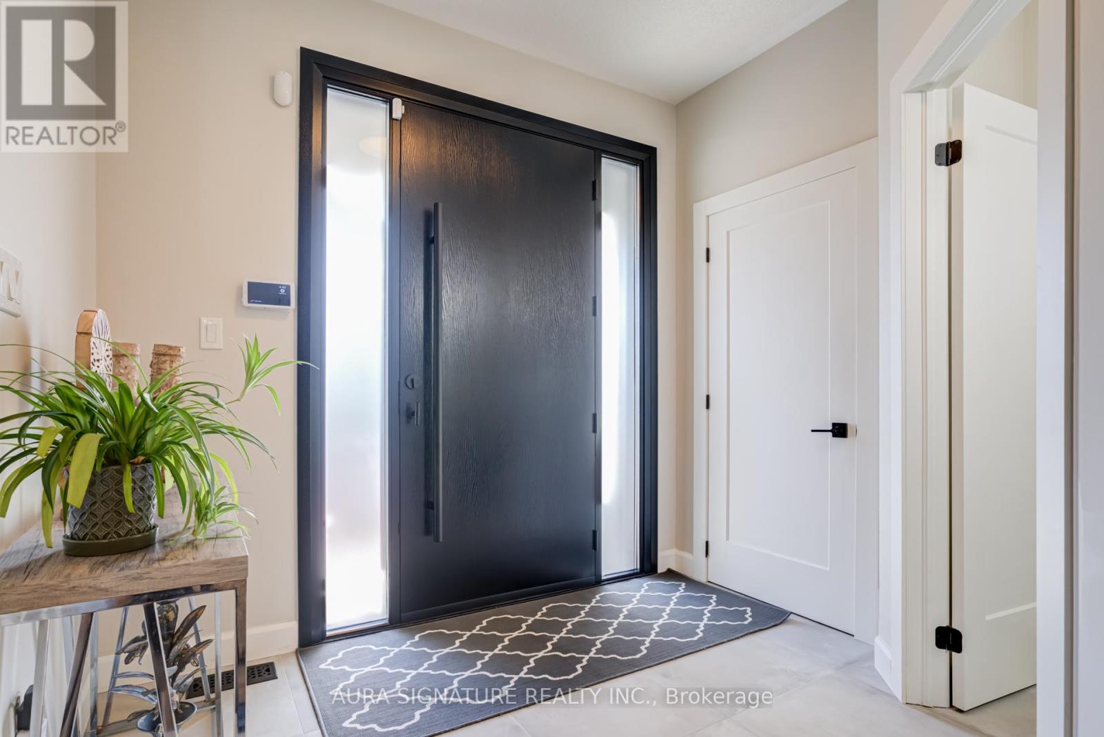 44 Mccabe Lane, New Tecumseth, Ontario  L0G 1W0 - Photo 3 - N13037118