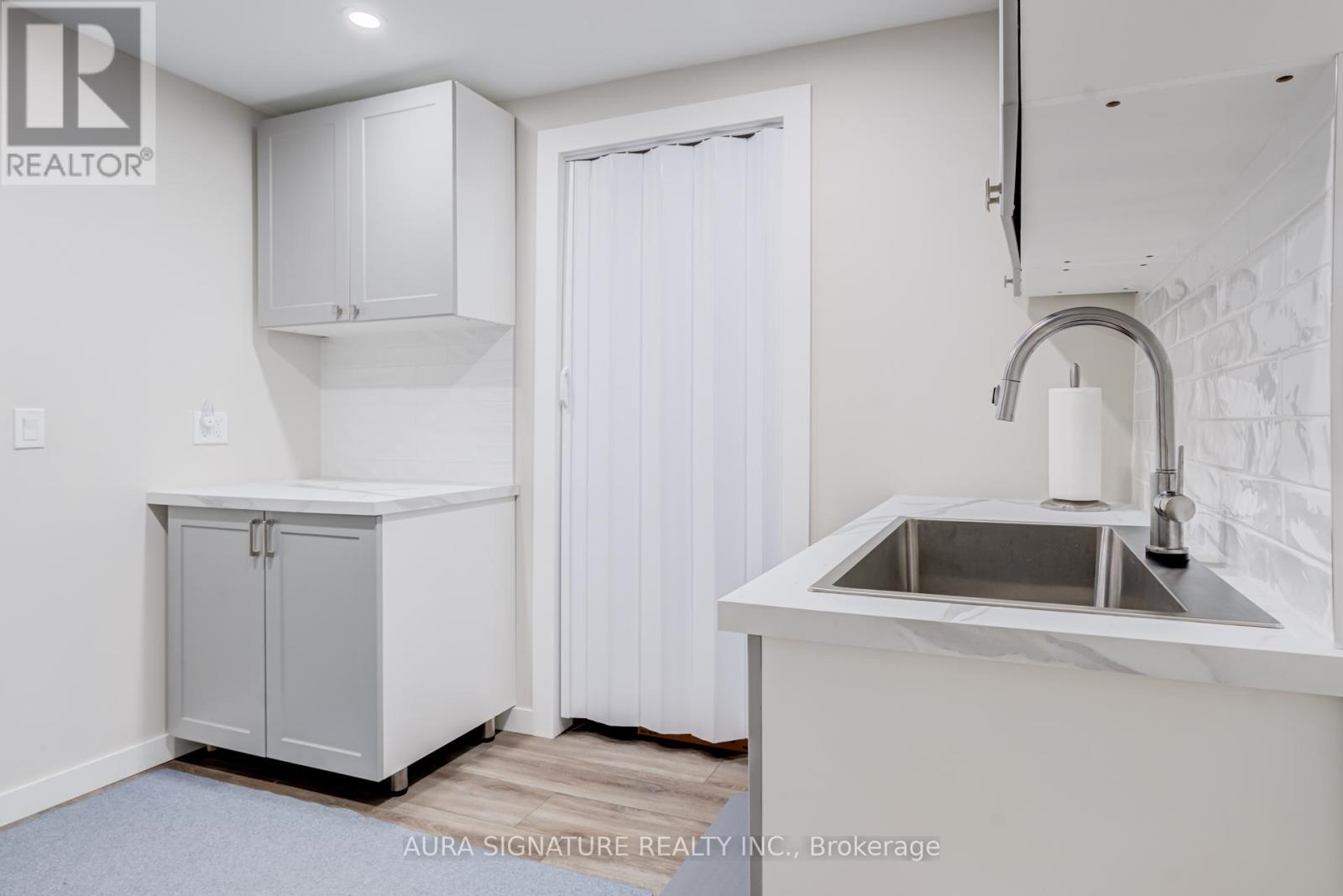 44 Mccabe Lane, New Tecumseth, Ontario  L0G 1W0 - Photo 34 - N13037118