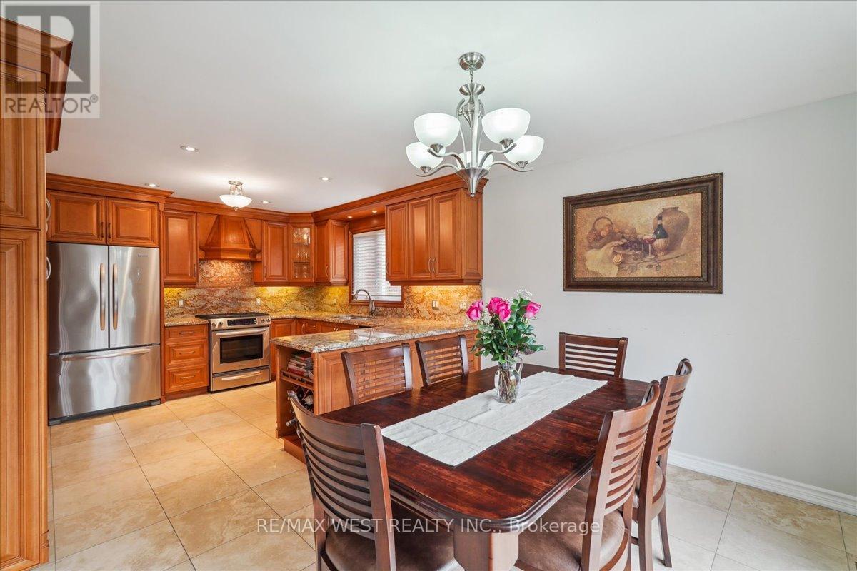 15 Brownlee Avenue, Vaughan, Ontario  L4L 8H4 - Photo 13 - N13037164