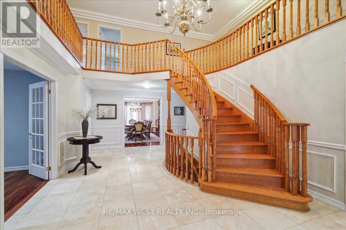 15 Brownlee Avenue, Vaughan, Ontario  L4L 8H4 - Photo 6 - N13037164