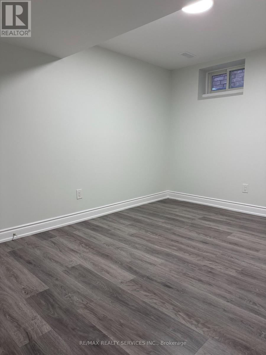 Unknown Address, ,    - Photo 5 - N13037216