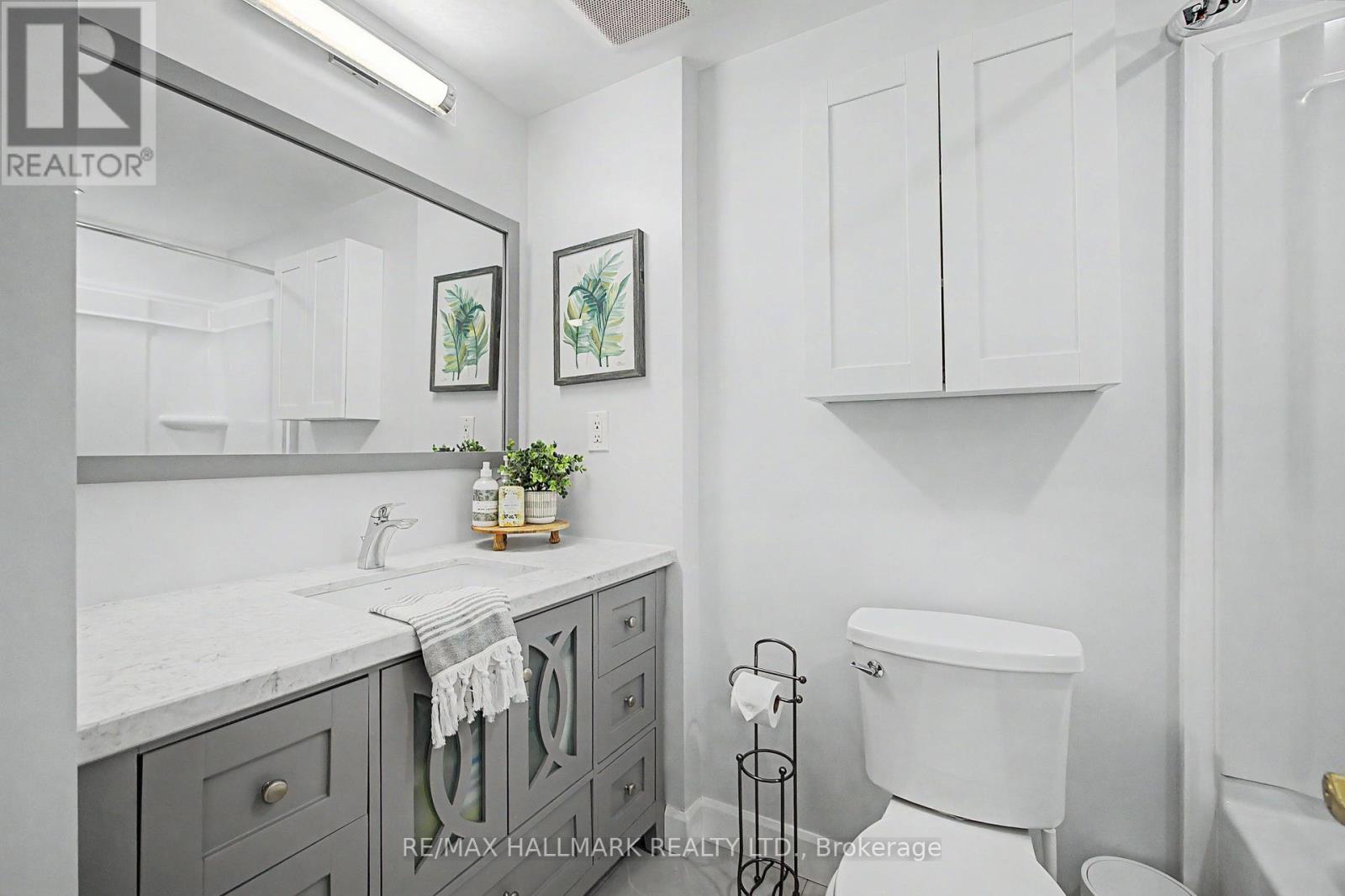 65 - 11 Plaisance Road, Richmond Hill, Ontario  L4C 5H1 - Photo 14 - N13037226