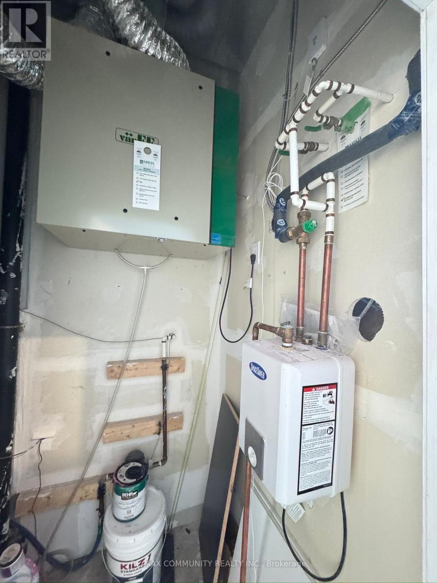 242 Copper Creek Drive, Markham, Ontario  L6B 1N6 - Photo 10 - N13037252