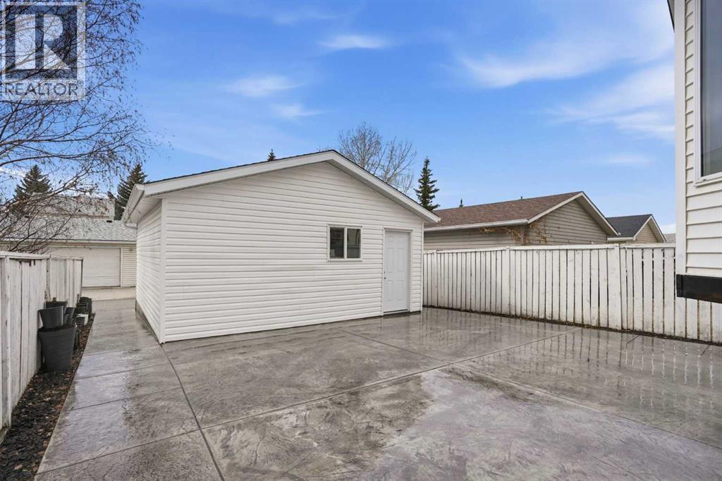 113 Mt Lorette Place SE, Calgary, Alberta  T2Z 2M1 - Photo 27 - A2288992