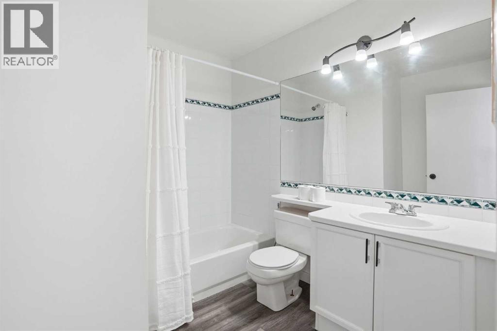 113 Mt Lorette Place SE, Calgary, Alberta  T2Z 2M1 - Photo 13 - A2288992