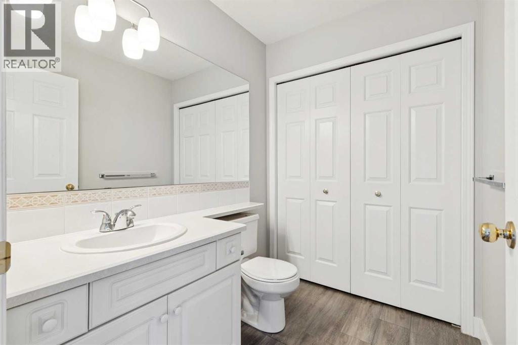 328 Prominence Heights Sw, Calgary, Alberta  T3H 2Z6 - Photo 14 - A2296112