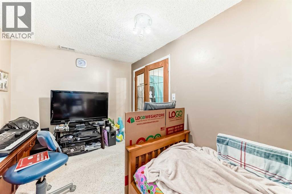 155 Erin Meadow Way SE, Calgary, Alberta  T2B 3P7 - Photo 35 - A2297998