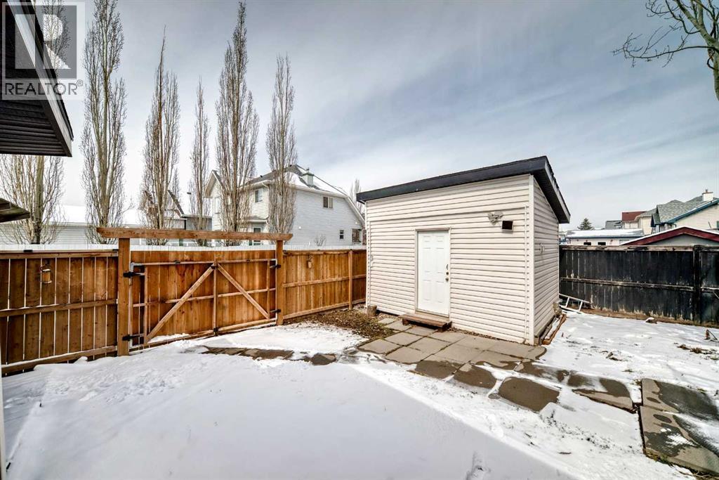 155 Erin Meadow Way SE, Calgary, Alberta  T2B 3P7 - Photo 43 - A2297998