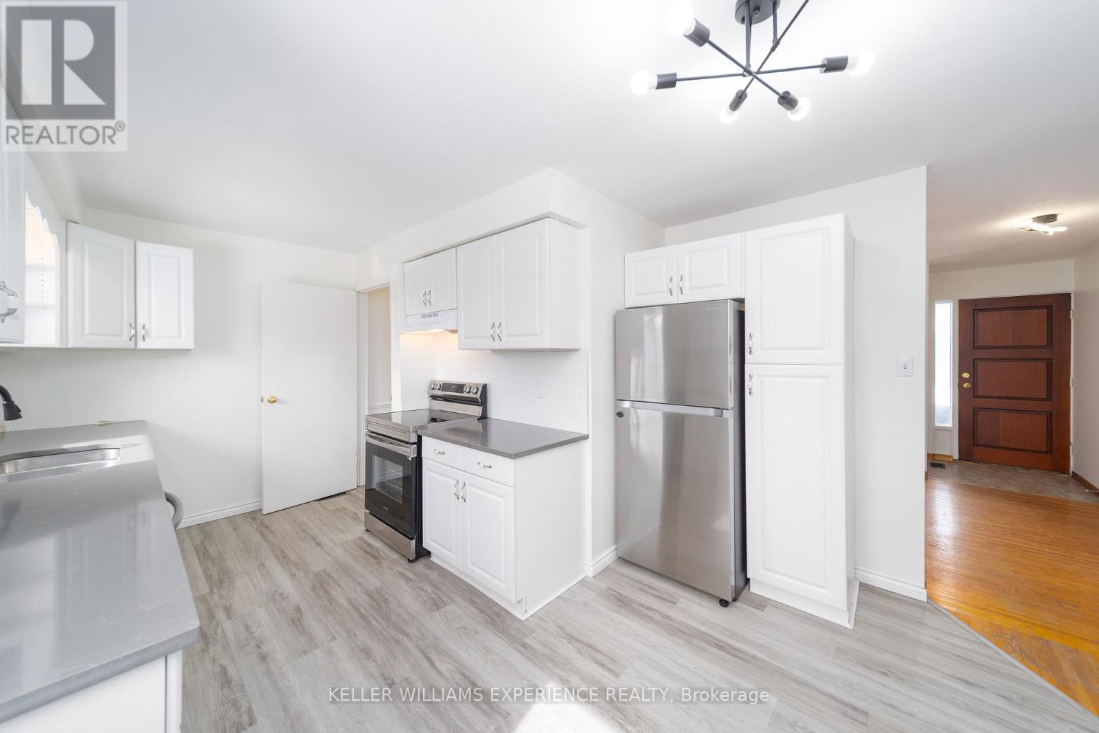 91 Cundles Road E, Barrie, Ontario  L4M 2Z8 - Photo 6 - S13037116