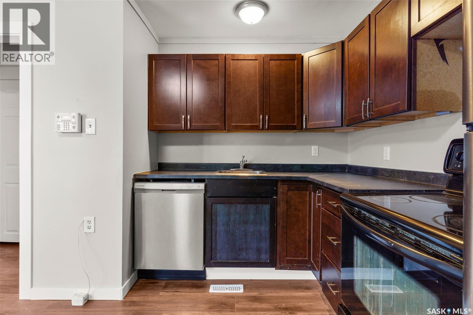 1247 King Street, Regina, Saskatchewan  S4T 4G1 - Photo 7 - SK033778