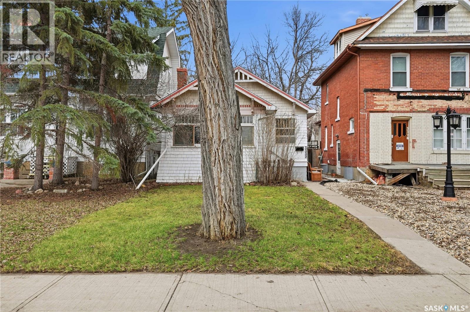 3332 Pike Avenue, Regina, Saskatchewan  S4T 1S4 - Photo 2 - SK033758