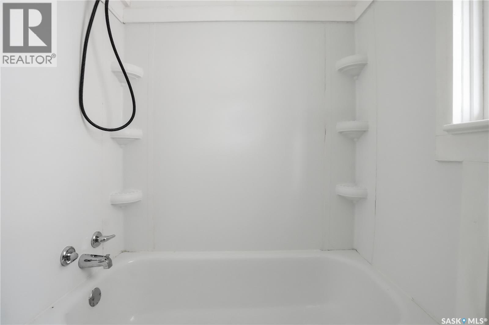 3332 Pike Avenue, Regina, Saskatchewan  S4T 1S4 - Photo 21 - SK033758