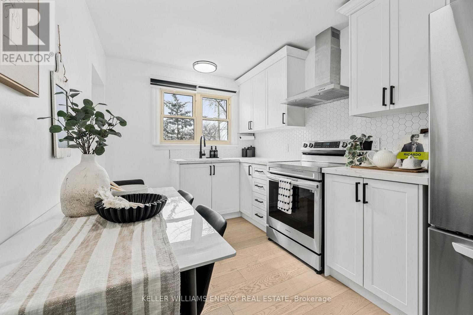 267 Liberty Street N, Clarington, Ontario  L1C 3Y6 - Photo 6 - E13036660