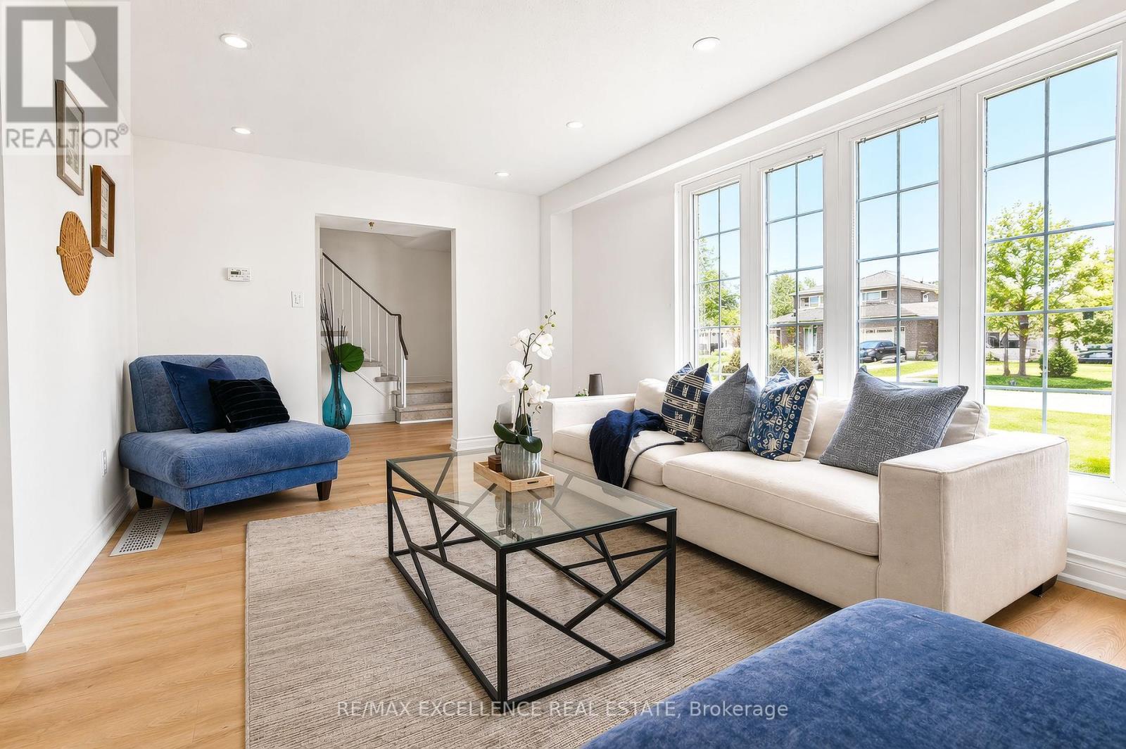 7256 Topping Road, Mississauga, Ontario  L4T 2Y5 - Photo 4 - W13037036