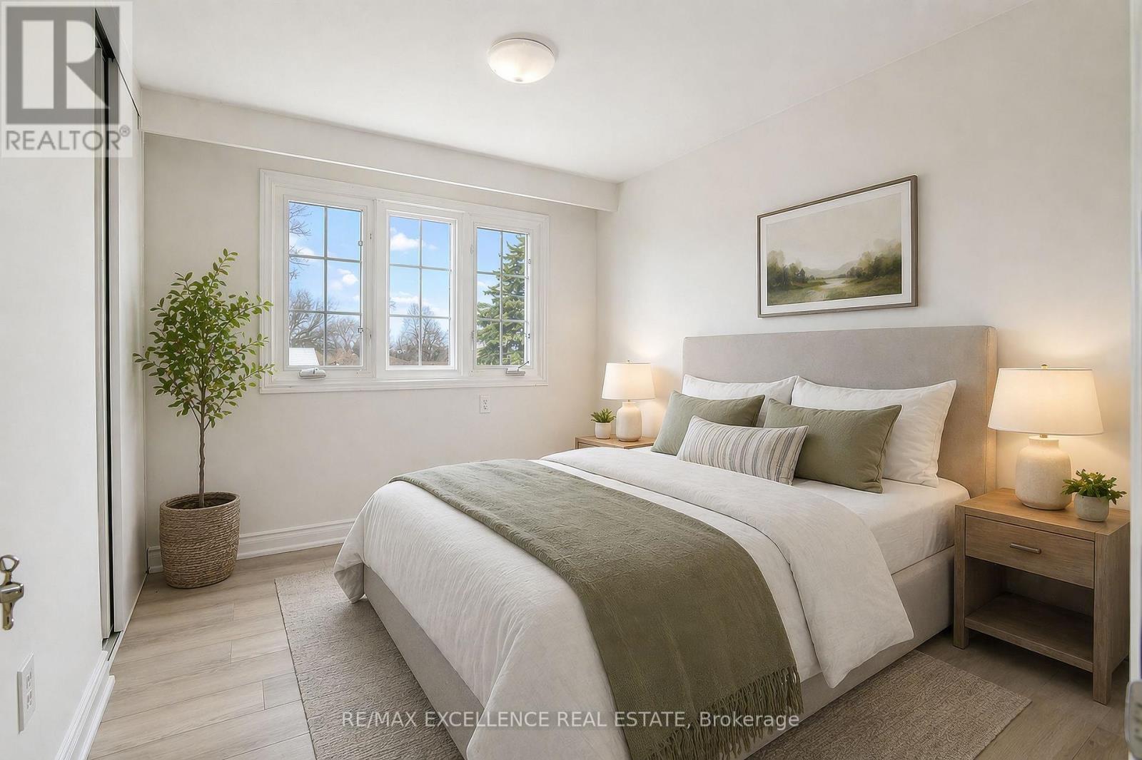 7256 Topping Road, Mississauga, Ontario  L4T 2Y5 - Photo 9 - W13037036