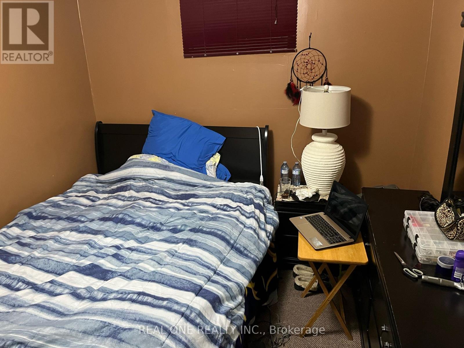 3622 Molly Avenue, Mississauga, Ontario  L5A 3M5 - Photo 4 - W13037132