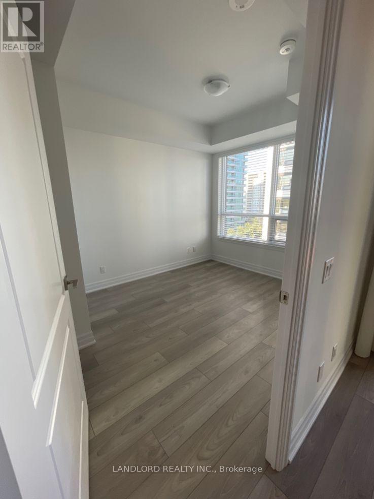 703 - 36 Elm Drive W, Mississauga, Ontario  L5B 0N3 - Photo 14 - W13037150