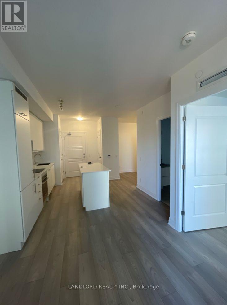 703 - 36 Elm Drive W, Mississauga, Ontario  L5B 0N3 - Photo 6 - W13037150