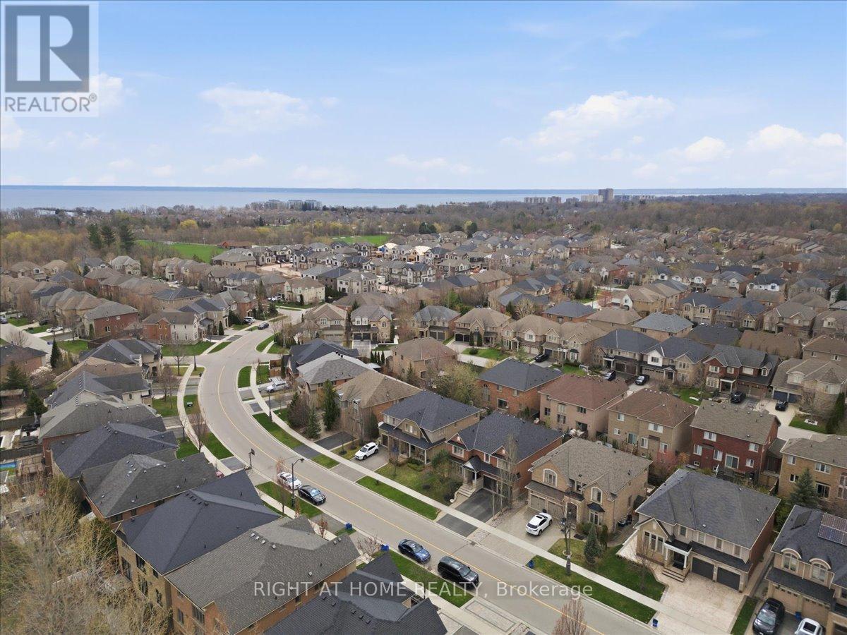 262 Nautical Boulevard, Oakville, Ontario  L6L 0B9 - Photo 50 - W13037152