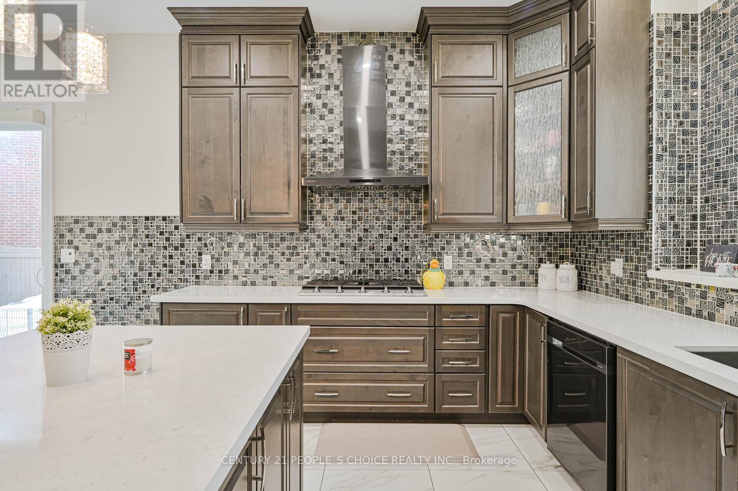 1 Carl Finlay Drive, Brampton, Ontario  L6P 4E2 - Photo 17 - W13037260