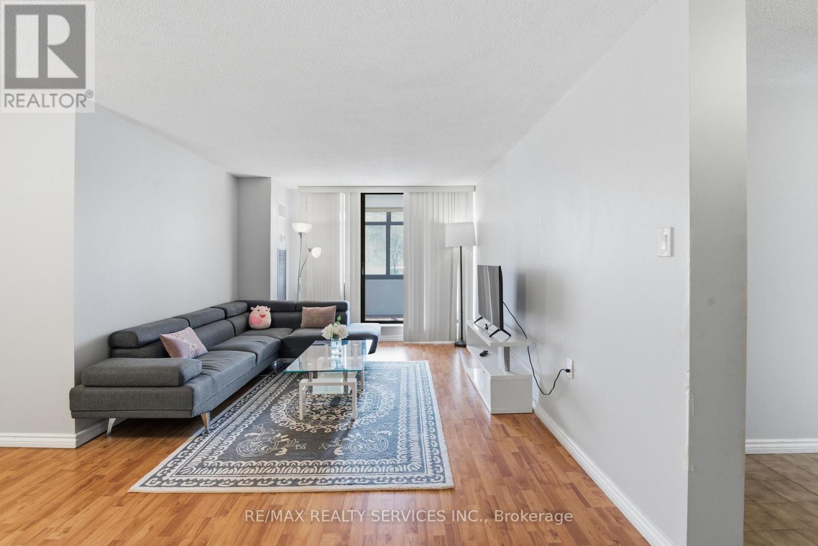 304 - 18 Knightsbridge Road, Brampton (Queen Street Corridor), Ontario  L6T 3X5 - Photo 11 - W13037268