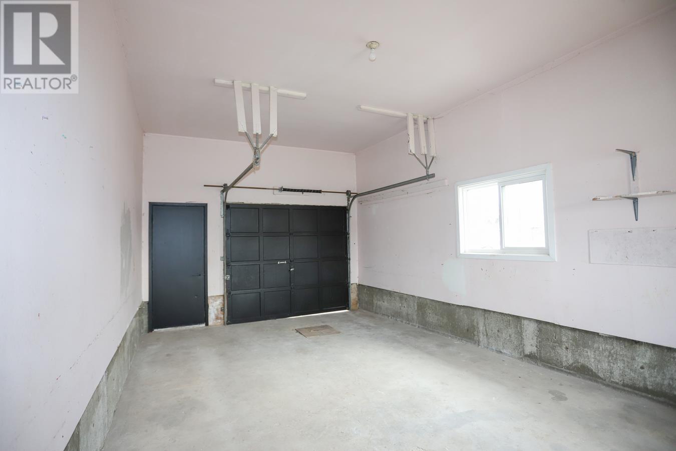 35 Pozzebon Cres, Sault Ste. Marie, Ontario  P6C 6A7 - Photo 35 - SM260759