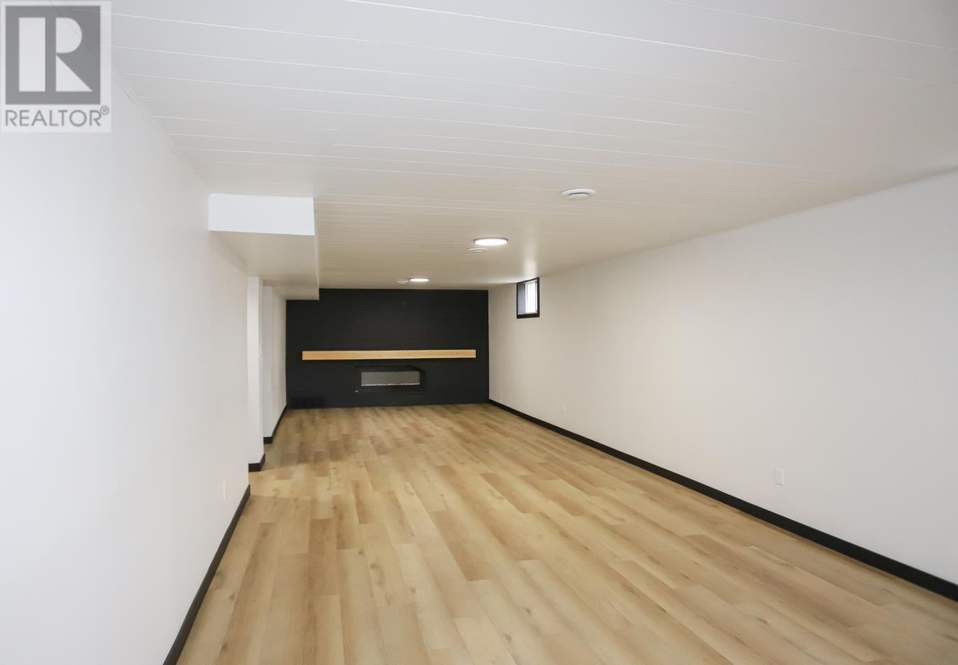 35 Pozzebon Cres, Sault Ste. Marie, Ontario  P6C 6A7 - Photo 28 - SM260759